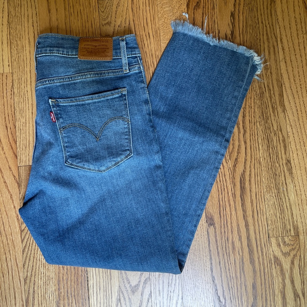 Levi’s High Rise Straight Jeans